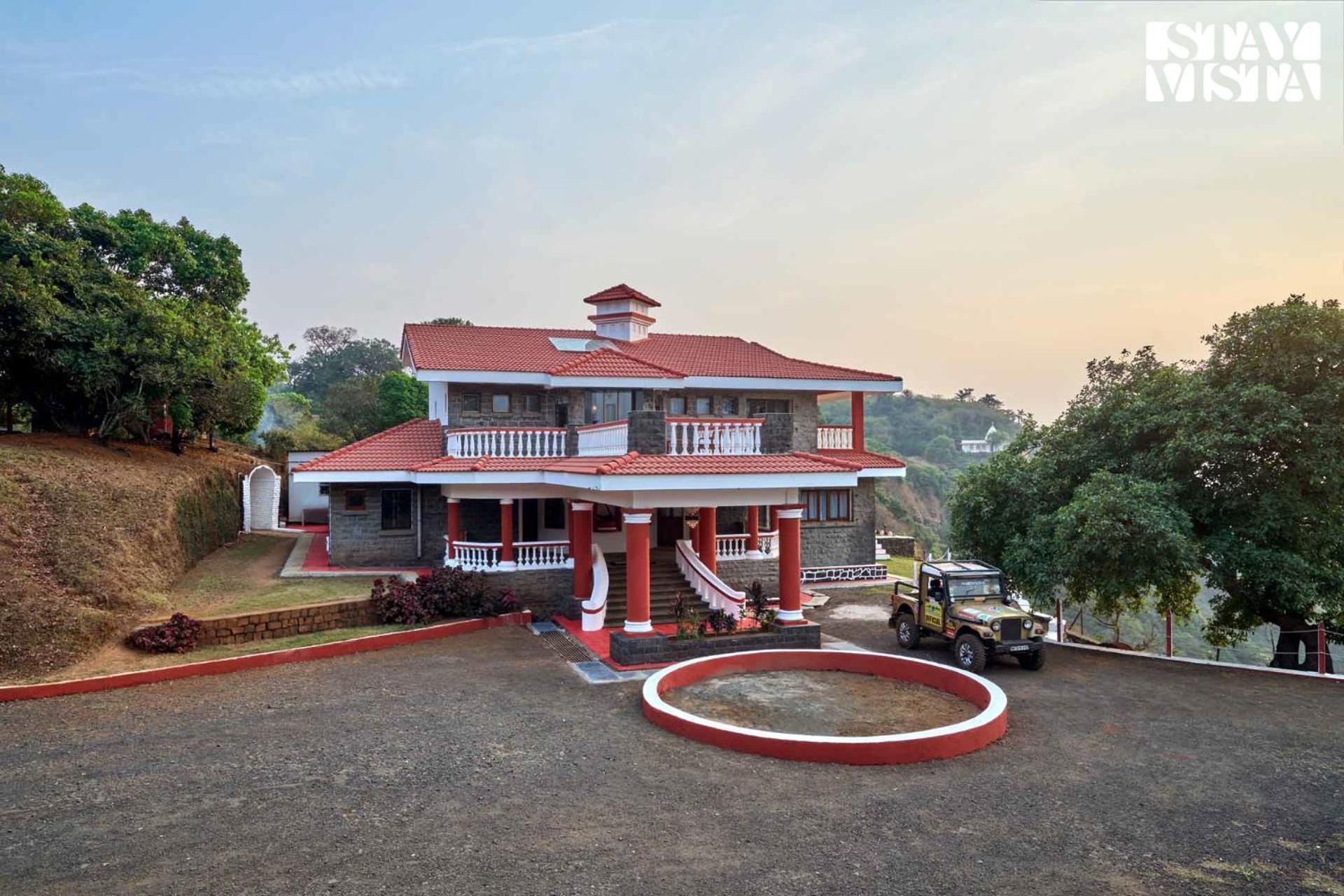 Stayvista At Cliffhanger Solitude With Balcony, Lawn โกลฮาปูร์ ภายนอก รูปภาพ